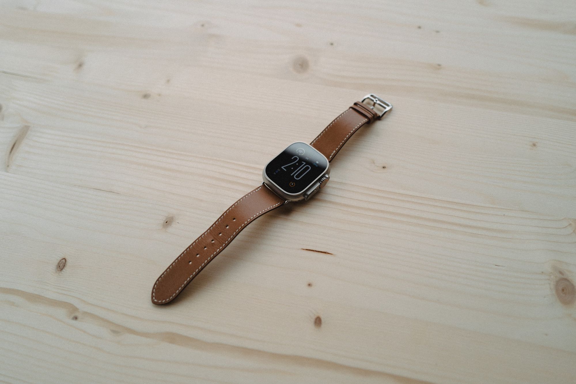 49mm Orange/Beige Trail Loop - S/M - Apple